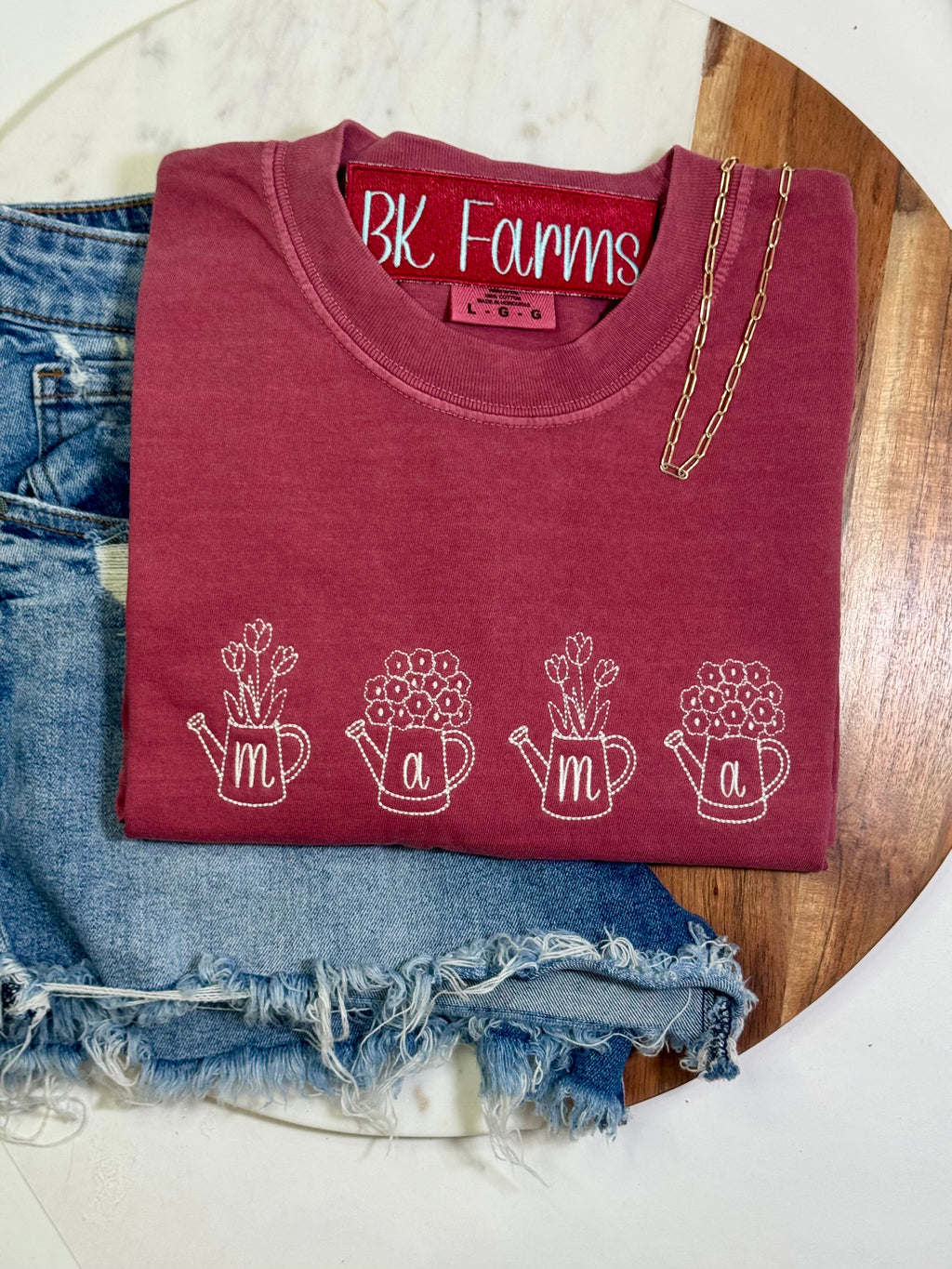 Mama flowers in watering can tshirt